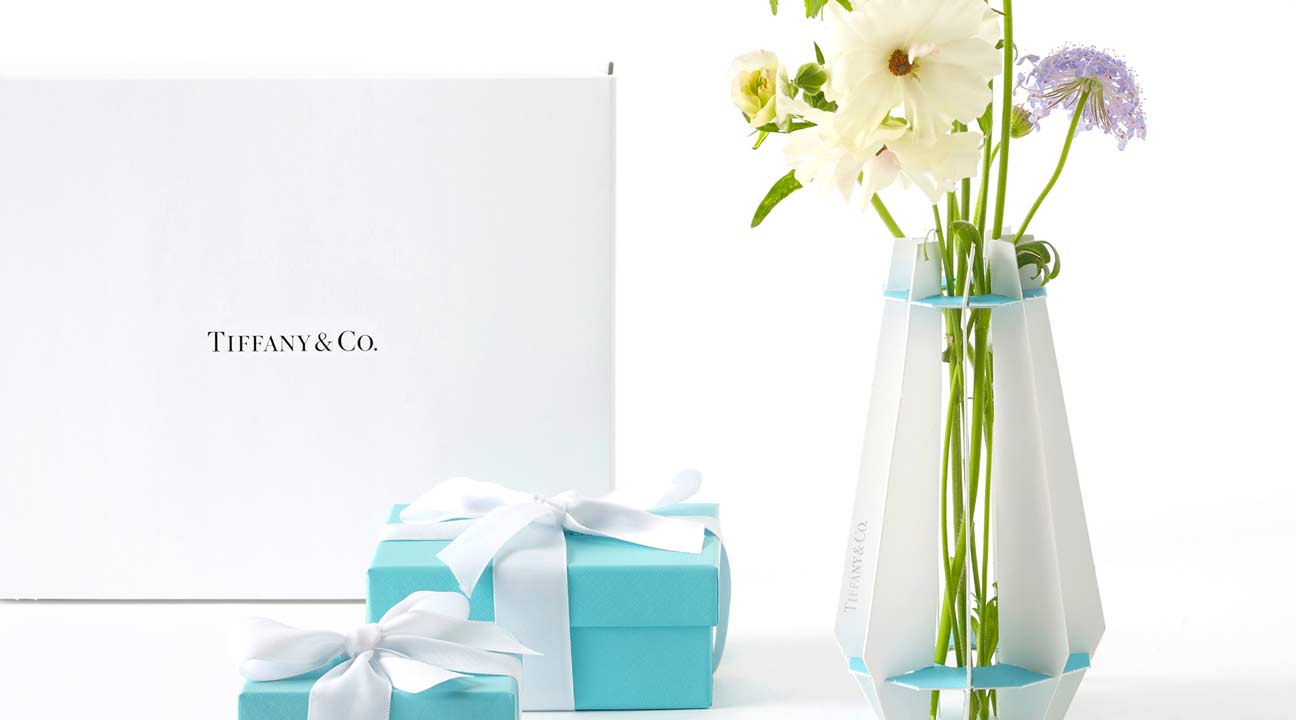 packaging design inspiration november 2021 featured image - Tiffany & Co. Kakao Exclusive Kit by Saerom Lee, Swan Lee and Yeon Ho Jeoung